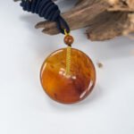 红蜜琥珀手镯＆平安扣 Red Honey Amber Bangle & Peace Pendant Necklace