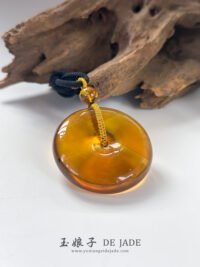 绿茶琥珀手镯＆平安扣吊坠 Green Tea Amber Bangle & Peace Pendant