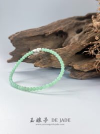 IMG_7035.JPG 果绿翡翠手串 Apple Green Jadeite Bracelet