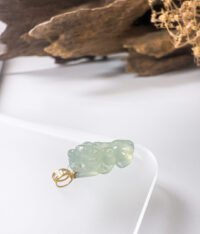 IMG_7241.JPG 18K冰种迷你貔貅翡翠吊坠 Ice Jadeite Mini Pixiu Pendant