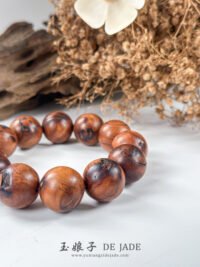 雷击枣木手串 Thunder-Struck Jujube Wood Bracelet